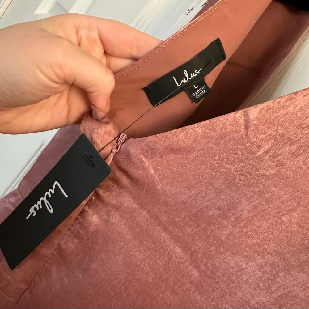 NWT Lulus Exclusive Elegance Mauve Satin Tiered Maxi Dress - Picture 6 of 7